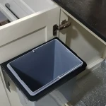poubelle encatré